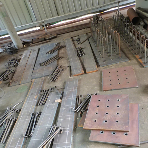 有哪些其他因素会影响广东预埋件位置的确定？